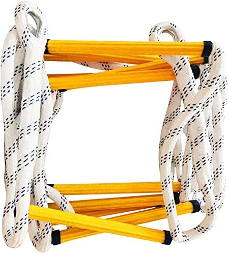Escalera de  cuerda y tubos pvc.